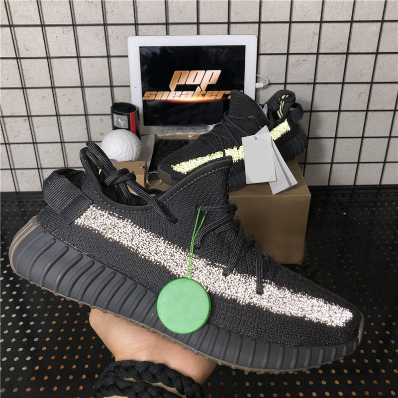 

2020 Top quality Kanye West Men Women Running Shoes Cinder Yecheil Bred Oreo Desert Sage Earth Linen Asriel Zebra Trainers Sneakers with Box, Gift