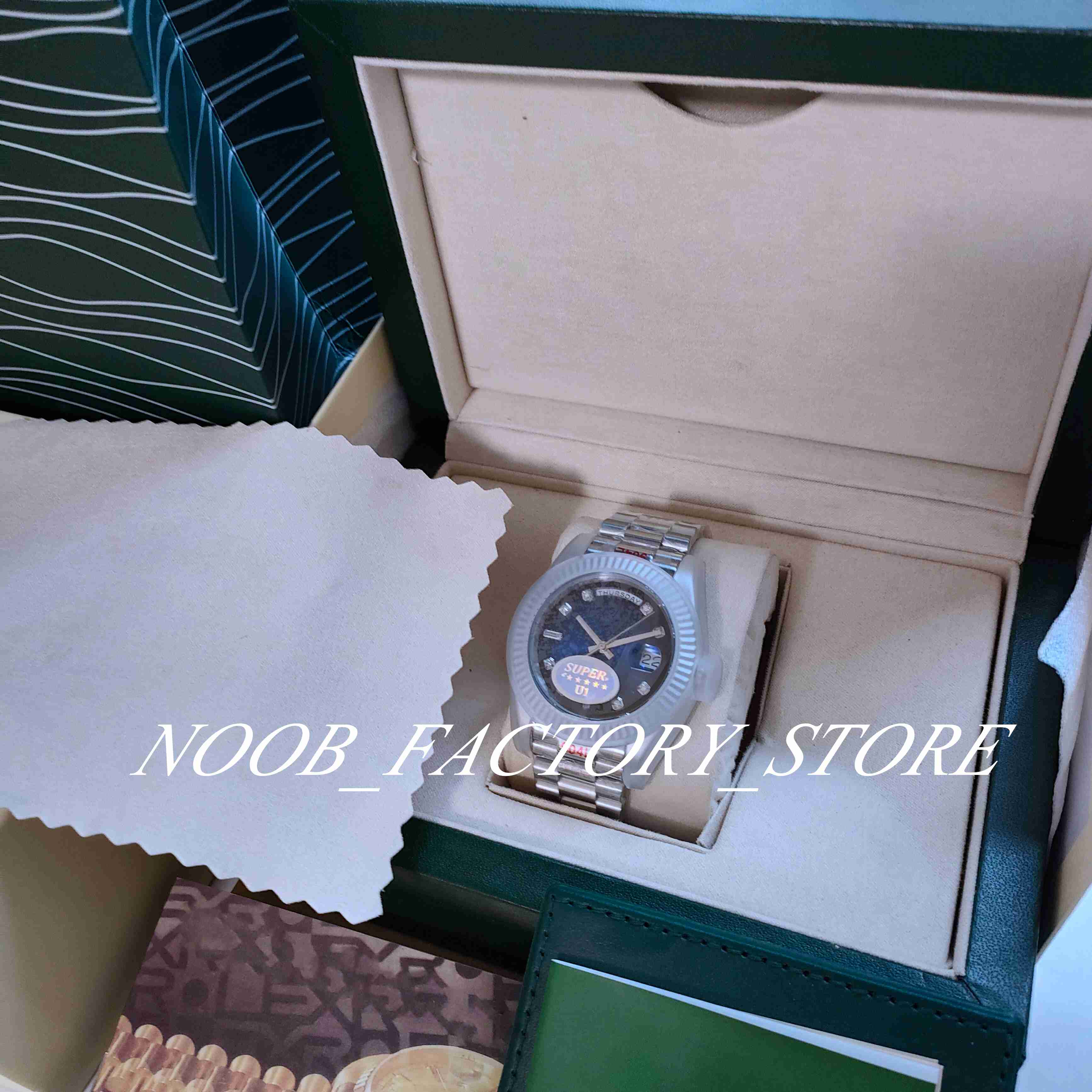 

Super UF Factory Version Watch 2813 Automatic Movement Blue Diamond Dial 904L Steel Wristwatch 41mm Sapphire Glass Men Watches Original Box, Original box certificate