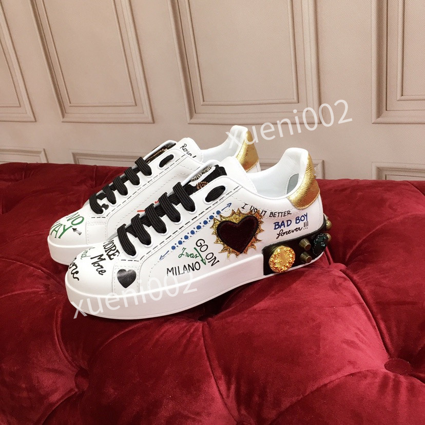 

Designer Sneakers Casual Shoes boots Paris Black White Green Triple Red Platform shoes Fashion Trainers Slipe-on Sneaker Flat Men Woman Trainer hc191008, 01