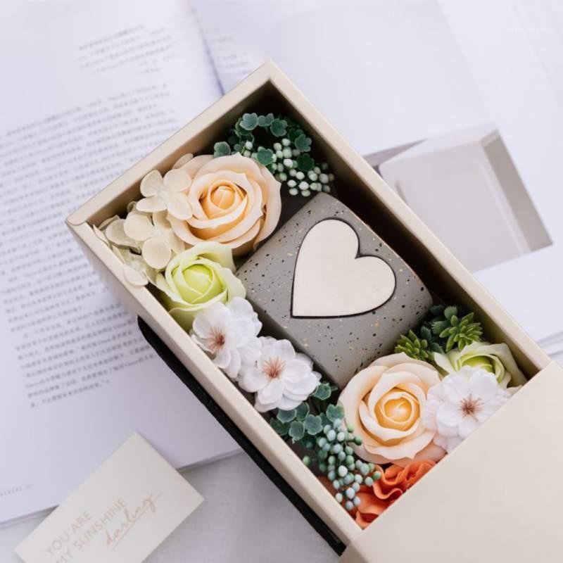 

Artificial Rose Bouquet Soap Flower Romantic Valentine's day gifts With Beautiful Gift Box For valentine day Decoration1