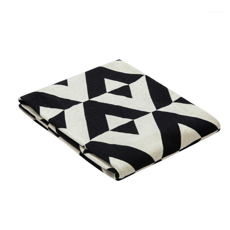 

New Geometric Black And White Cotton Knitted Blanket Home Throws For Sofa Cover Decor Bedspread For Bed Plaids Blankets1