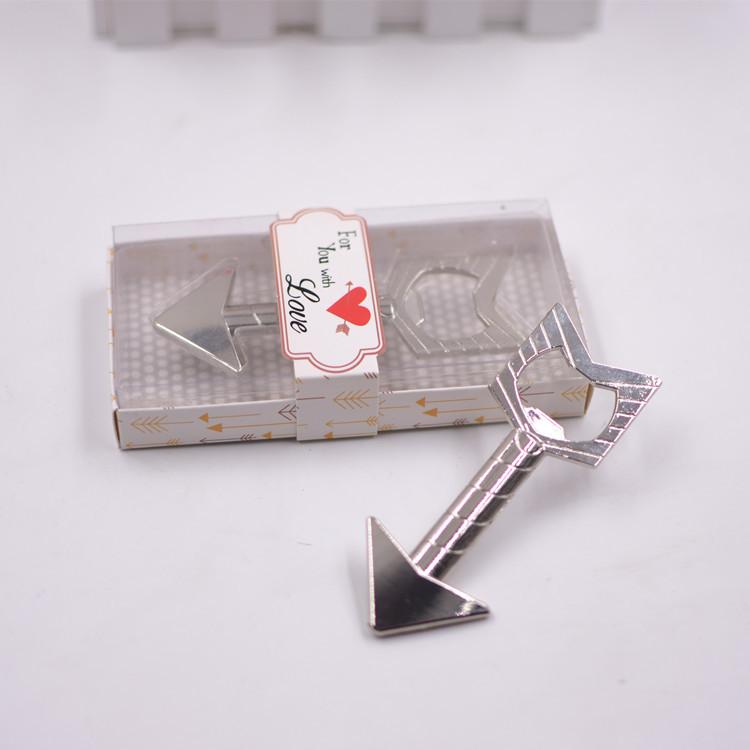 

Free Shipping "An Arrow through a Heart" Beer Bottle Opener Personality Wedding Gift for Guest W7350