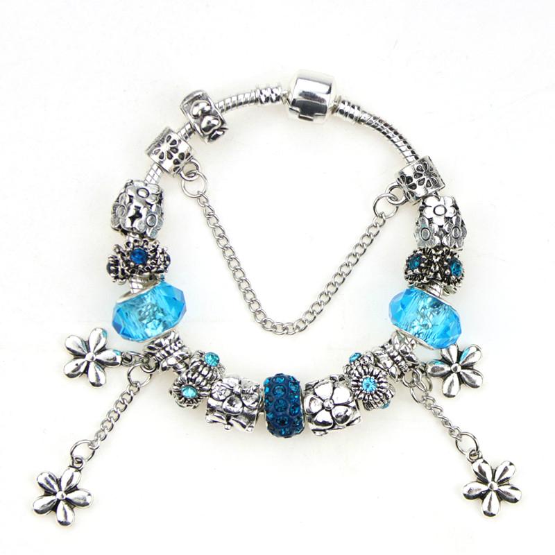 

Fashion New Flower Pendant Blue Crystal / Glass Beads Charm Silver Plated Bracelet European Beads Bracelet Female Gifts