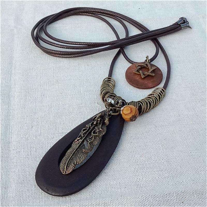

Chains 2021 Vintage Jewelry Handmade Alloy Feather Wood Rope Layers Long Necklaces Women Costume Accessories Gifts
