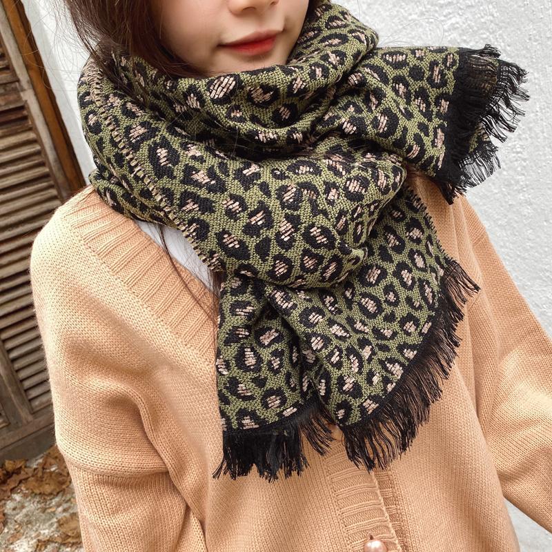 

2020 Leopard Scarf Winter Thick Scarf For Women Blanket Tassel Lady Shawls And Wrap Cashmere Scarves Long Ladies Poncho