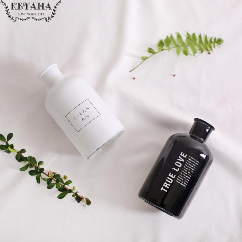 

KEYAMA 1 Pieces Nordic style concise glass small mouth table vases Pretty desk decorative vases Home decoration