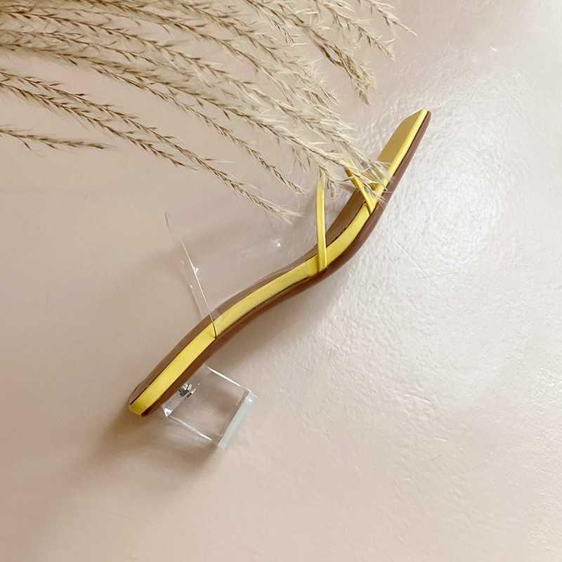 

2020 summer plastic leather low crystal square heel streetwear peep toe simple design jelly flip-flop sandals L501, Yellow