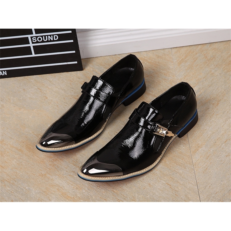

2020 Men Formal Genuine Leather Metal Pointed to Casual Loafers Fish Patterns for Zapatos Wedding Shoes 9nd7, The picture