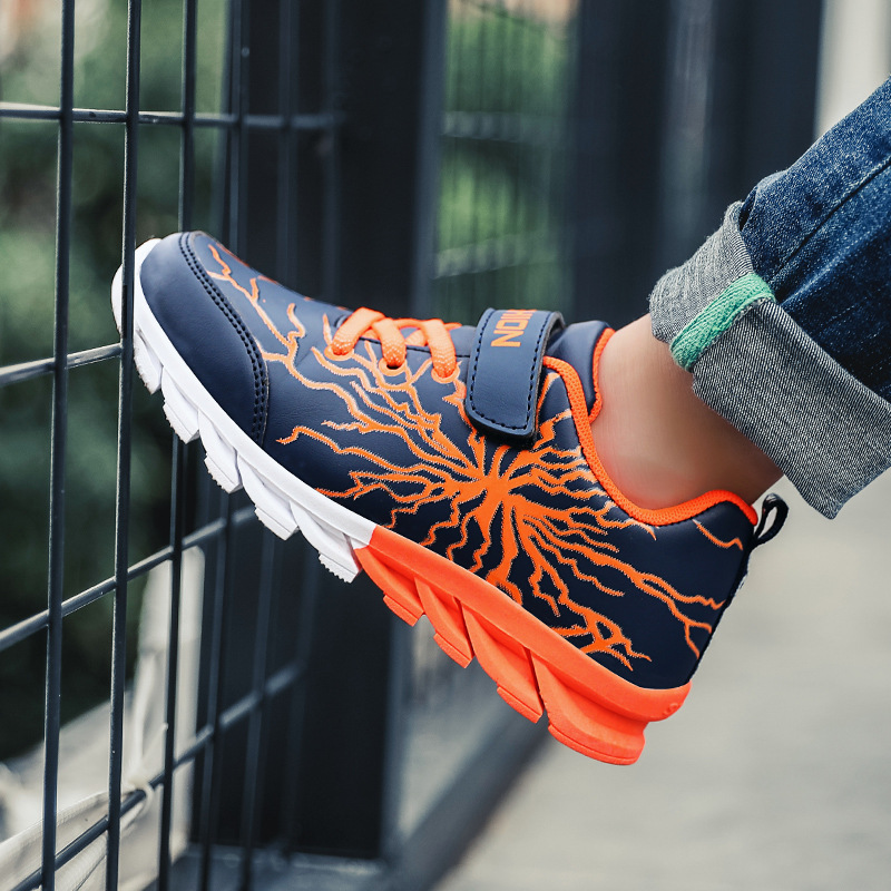 

Boys 2020 new children's shoes Boys in children casual shoes leather waterproof running shoes a generation of fat, Black;red