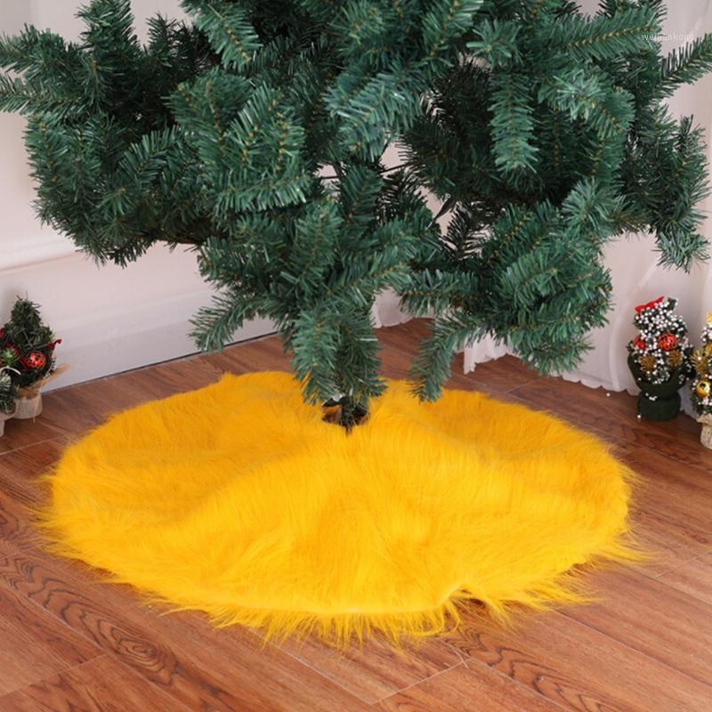 

New Creative Golden Yellow Plush Christmas Tree Skirts Fur Carpet Xmas Decor New Year Home Outdoor Decor Event Party Tree Skirts1