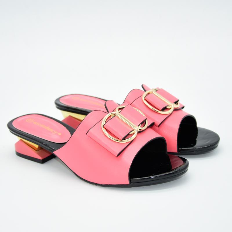 

New Arrival Pink Color Fashion Shinning Summer Flip Flops Hot Sale Women Slippers Peep-toe Beach Shoes DF20807-51, Sky blue color