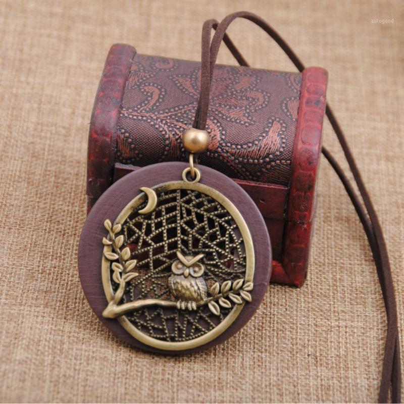 

Pendant Necklaces Est Fashion Women Vintage Round Wood And Pendants With On The Branch Long PU Leather Chain Statement Necklace1