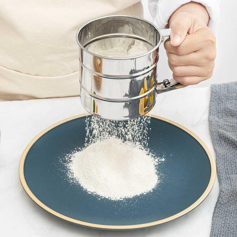 

High Quality Stainless Steel Flour Sieve Mechanical Baking Icing Sugar Shaker Sieve Cup Shape Bakeware Baking Pastry Tools1