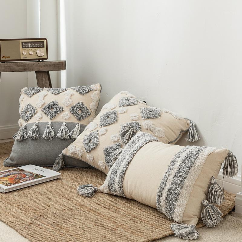 

Cilected Moroccan Style Geometric Tufted Cotton Pillow Cover Embroidery Pillow Case Lace Fringed Sofa Decorative Cushion Cover1, D30x50cm