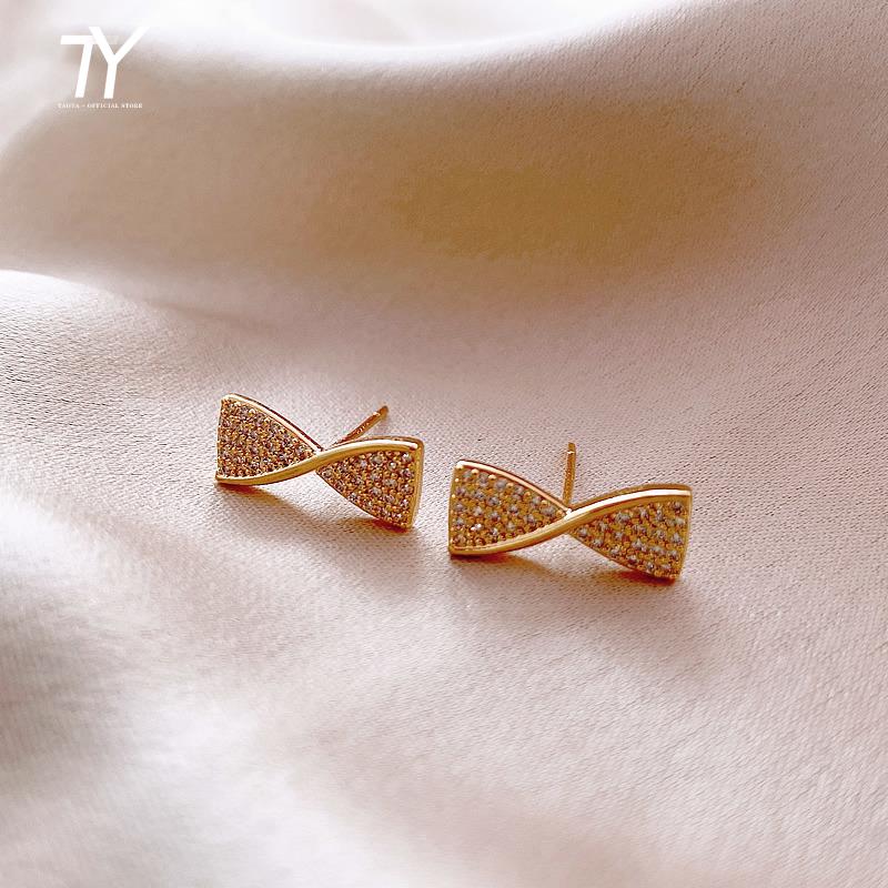 

High Sense Small Bow Earrings For Woman 2021 New Fashion Korean Jewelry Luxurious Elegant Party Girl's Unusual Delicate Earrings
