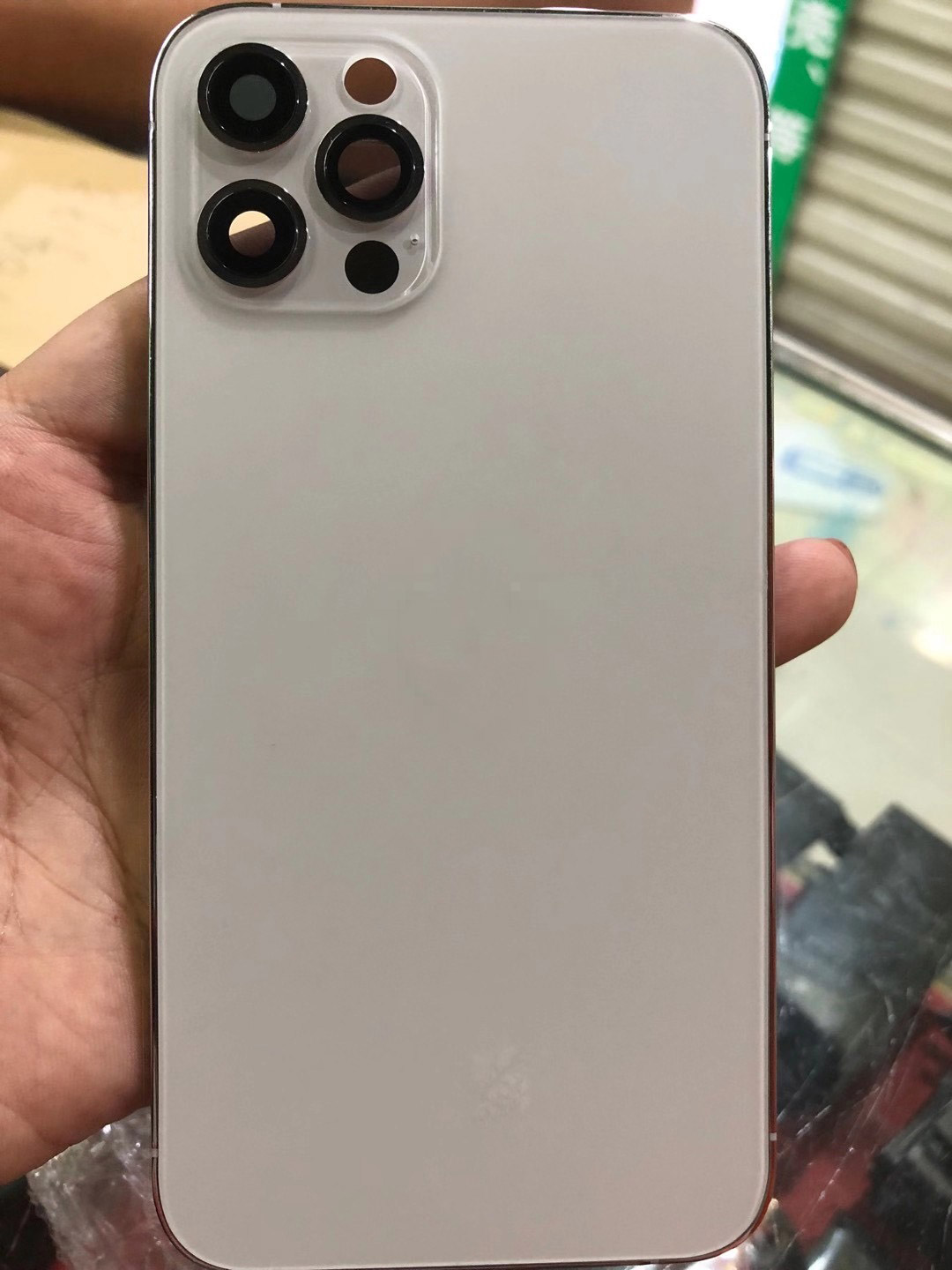 

Black Back Cover Housing For iPhone X XS Mas like 12 Pro / 12Pro max Aluminum Metal Back Battery Door Cover Replacement