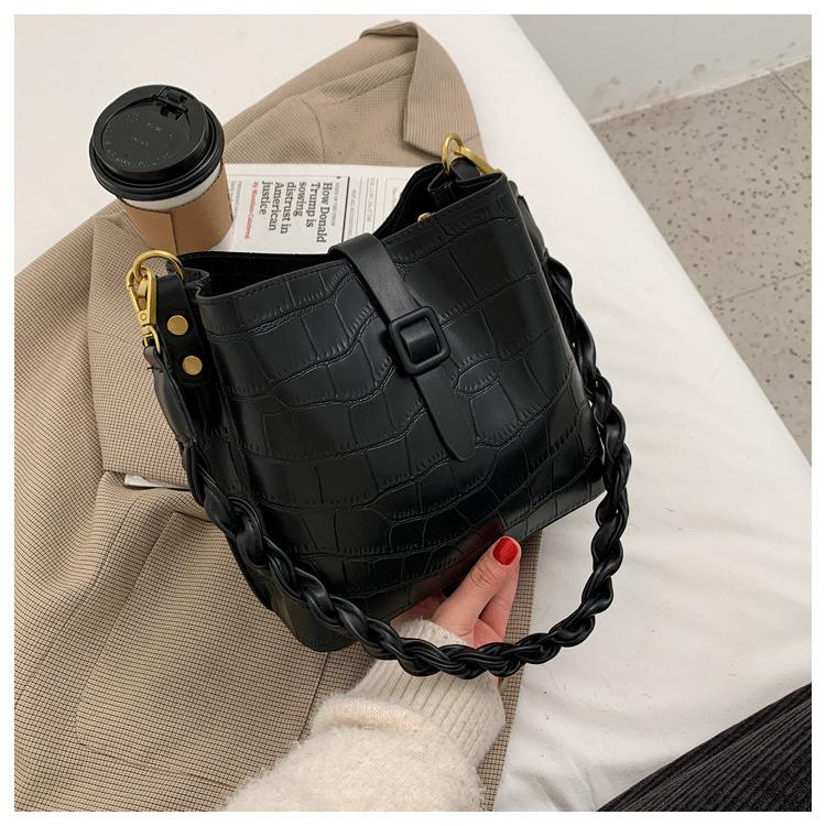 

Large-capacity Western-style portable bucket bag 2021 ladies new fashion all-match single shoulder messenger bag female, Coffee