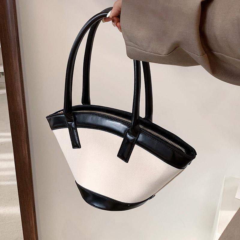

FANTASY PU Scalloped Bucket Basket Bag For Women 2021 Spring New Retro Handbag Luxury Fashion Designer Shoulder Bag Good Quality, Black