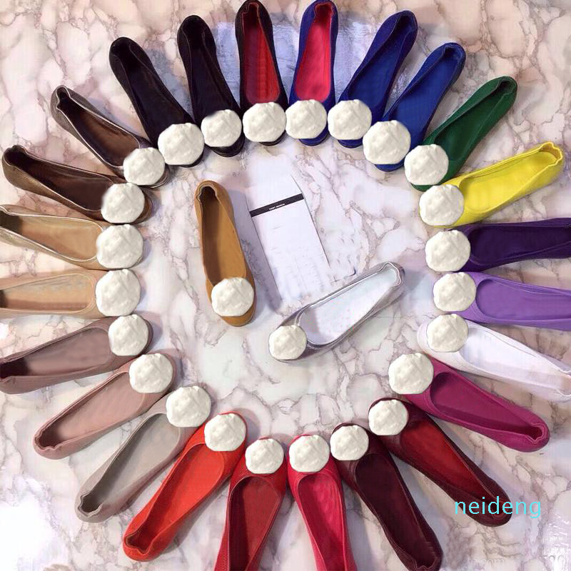 

designer Dress Ballet shoes Spring Autumn Soft sheepskin Metal buckle fashion women Flat Egg roll boat shoe Lady leather Lazy dance 2022, Style 21