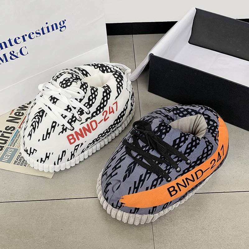 

Women/Men Winter Slippers Unisex  35-43 Warm Home Slippers Women Bread Shoes Indoor Snug Sneakers House Woman Slippers X1020, Black