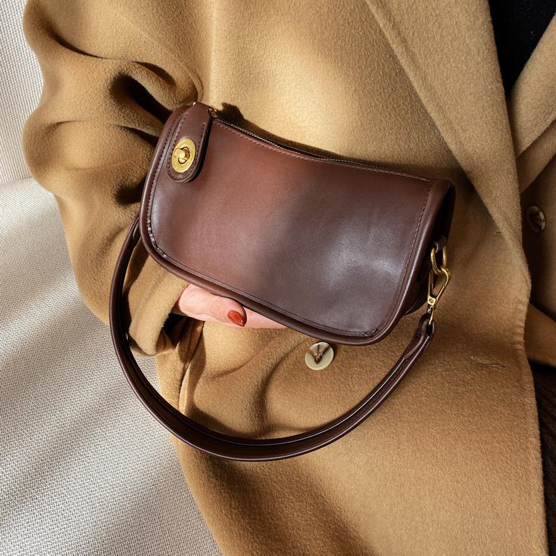 

PU Small Bag For Women 2021 New Korean Fashion Retro Lock Change Mobile Phone Bag Lady Underarm Casual Dating Crossbody, Black