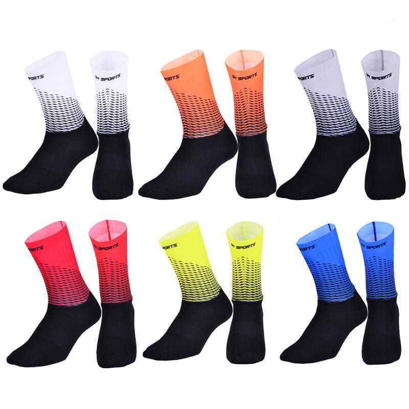 

Professional Anti Slip Cycling Socks Men Women High-tech Functional Fabric Bike Sock Compression Bicycle Running Sport Socks1, Blue