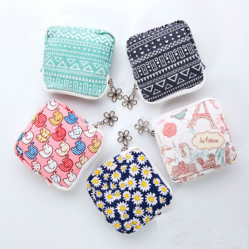 

Cute Cartoon Sanitary Napkin Bag Purse Holder Organizer Storage Bags with Zipper Traveling Travel Napkins Towel Pouch Pad Holder