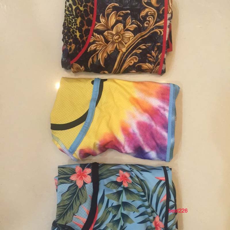 

Random styles Men unisex boxers breif pattern sports underwear skateboard street