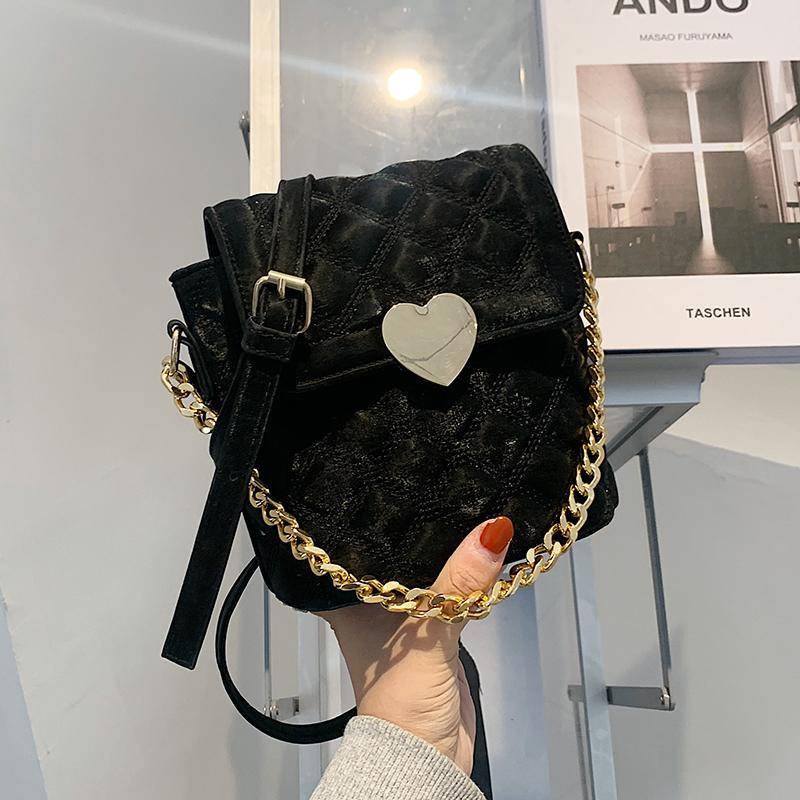 

2021 Deer velvet Crossbody Bags For Women 2021 winter Fashion Shoulder Handbags Female Travel Cross Body Bag, Black