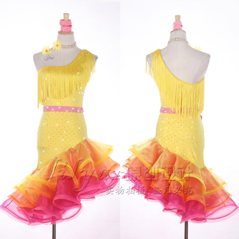 

Latin Dance Dress For Women Yellow Gradation Oblique Shoulder Salsa Tango Ballroom Competition Latin Dance Fringe Dress BL1308