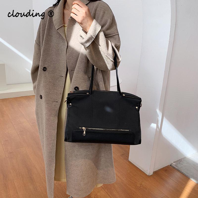 

Solid Color Retro Ladies Portable Pu Leather Large-capacity Fashion Casual Commuter Diagonal Shoulder Messenger Bag for Women, Black