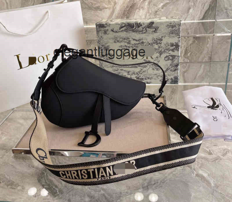 

Bags designer Women Handbags s Dio 2022 Saddle Bag Original Embroidered Shoulder Strap Black Leather Handbag 5UUS, Frosted blue