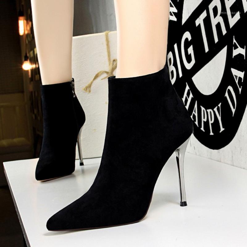 

2020 Autumn and Winter Fashion Pointed High Heels Stiletto Suede Boots Sexy Side Zipper Inner Velvet Ankle Women's Boots1, Black
