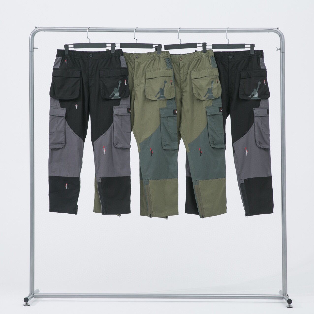 

Kanye and Travis Scott co branded TS Multi Pocket zipper urban functional pants, Black