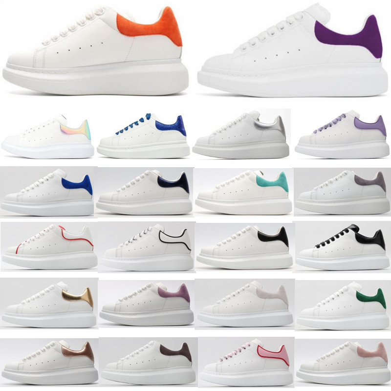 

2022 High Quality mc running shoes Fashion queen casual classic suede men mens flat platform women womens sports sneakers
