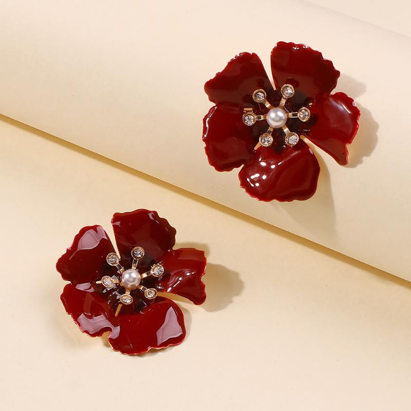 

Korea Red Flowers Stud Earrings Bohemia Fresh Pearl Drop Earrings for Women Statement Vintage Acrylic Dangle Charm