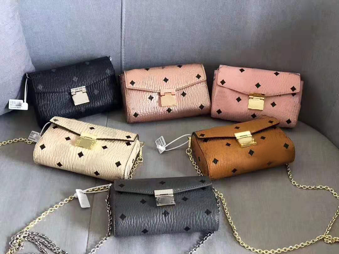 

Korean chain ladies shoulder bag, dinner clutch, YKK zipper high quality copper metal wallet, Brown