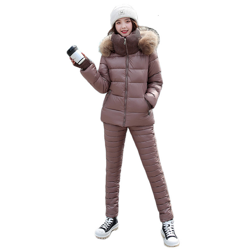 

2021 New Set of two pieces woman's cotton coat and -Autumn New winter Korean fashion thin white hot clothes, Black