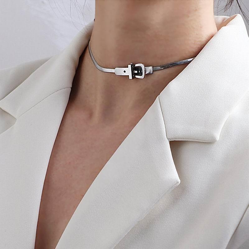 

Fashion Metallic Buckle Choker Necklace For Women 2021 New Stainless Steel Necklaces Jewelry Wholesale