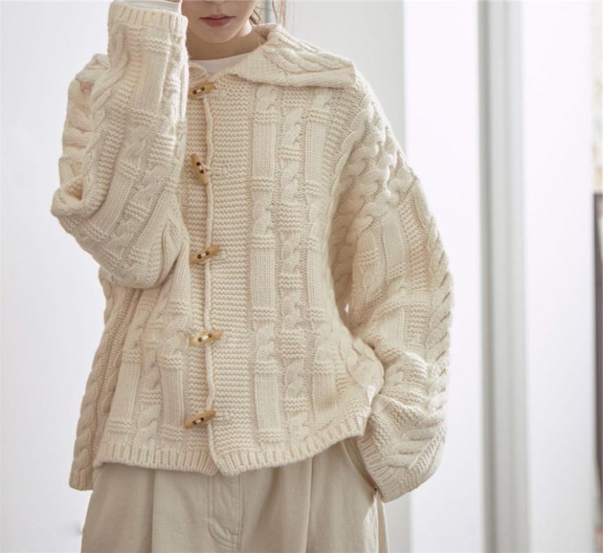 

Retro Twist Knitted Cardigan Women Loose Turn-drown Collar Horn Button Long Sleeve Outerwear Coat, Gray