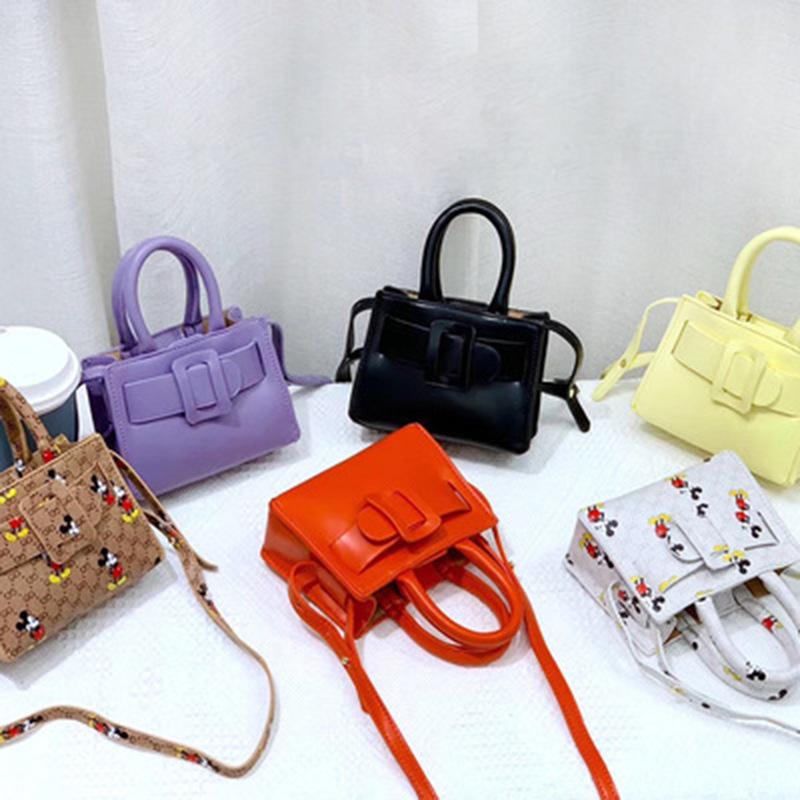 

2021 new wallet solid color women's small bag fashion trend bag atmospheric winter