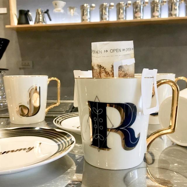 

Light luxury Nordic style creative personality trend English alphabet bone china pottery mug Phnom Penh Coffee Couple Cup1, 22