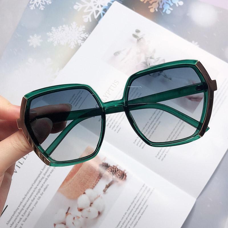 

Sunglasses Retro Polygon Square Women Brand Oversized Sun Glasses Vintage Featured Frame Eyewear Female Oculos Feminino UV4001