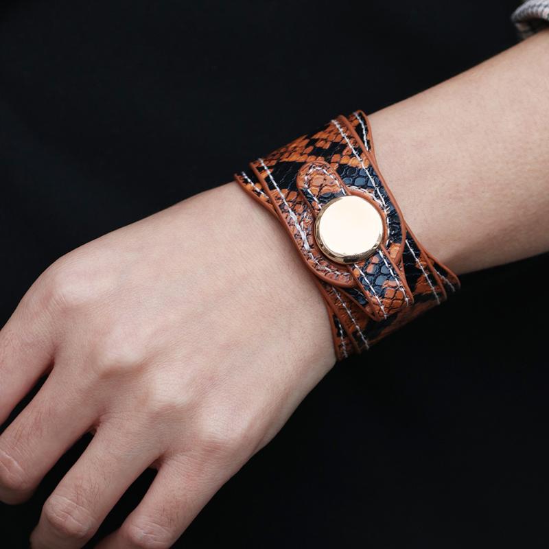 

New Hot Selling Fashion Sports Sexy Exaggeration PU Leather Snake Bracelet WideLeather Alloy Bracelet Women Jewelry pulsera