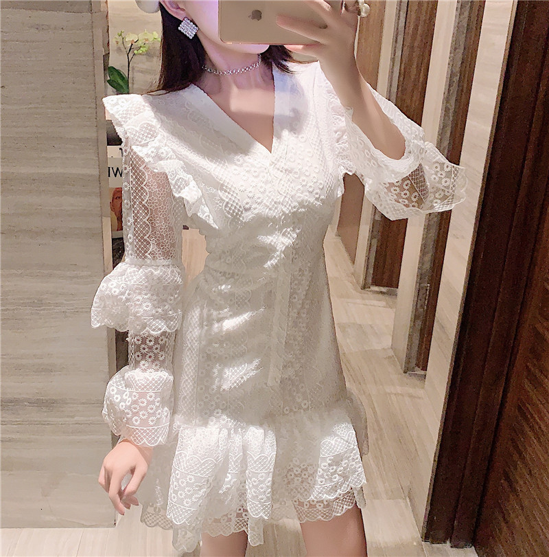 

New Fall with Elegant V-neck of White Female Lace Plied Extension Runway Design Mini Street Dress 2021 Woman Q9ua