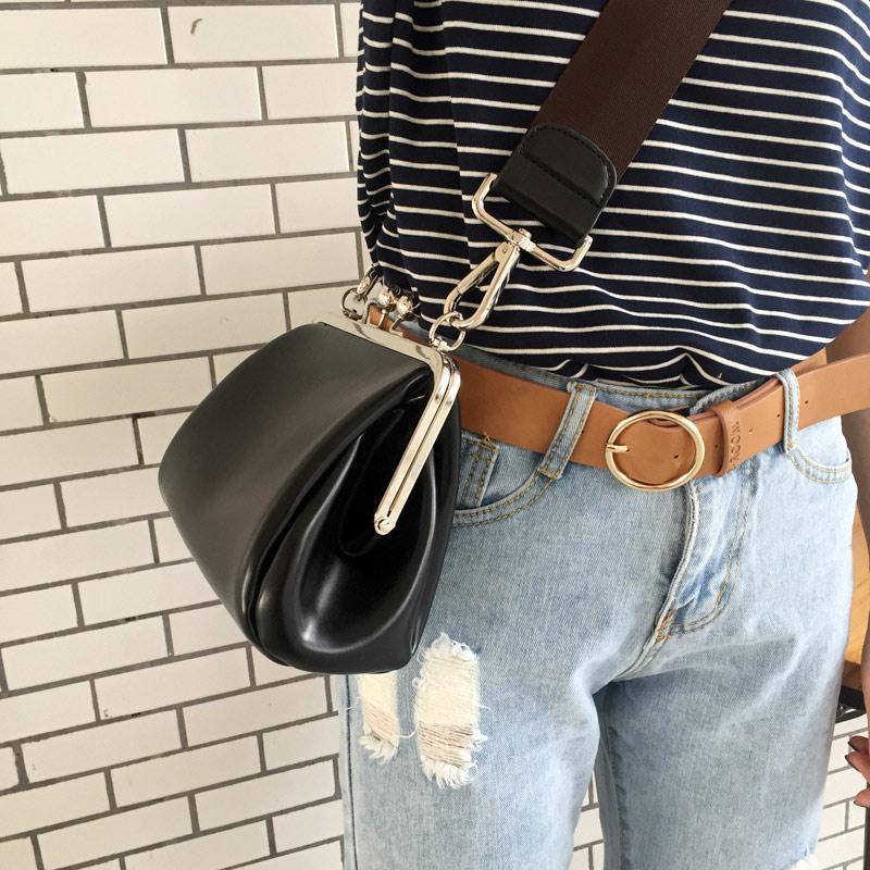 

New 2021 Bags For Women Casual Viantage Clip Shoulder Bags With Wide Strap Female Designer Handbag Crossbody And Purse, Black