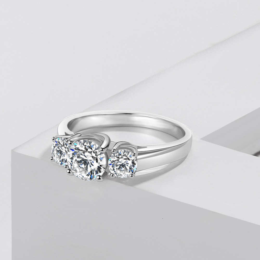 

Luxurys Designers Fashion Jz445 new Fanghua three diamond 80 Fen women's ring