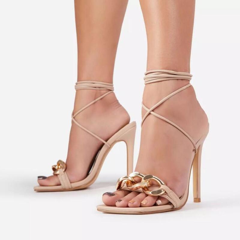 

2021 Metal Chain Square Toe Sandals Open Toe Women Sandals Pumps Beige Black Shoes Cross Strap Thin High Heels Pumps1