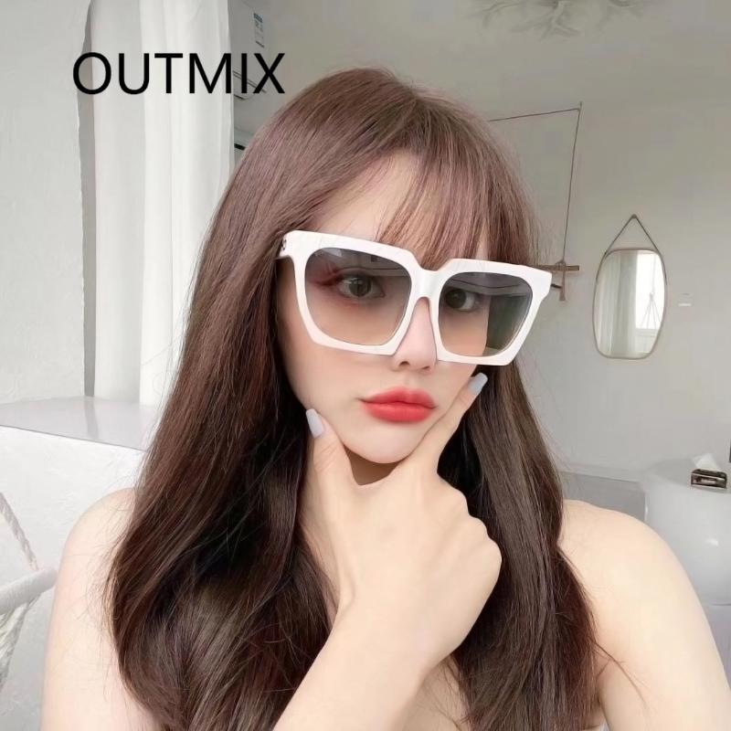 

Big Frame Jelly Color Women Sun Glasses Female 2021 Fashion Brand Designer Retro Square Sunglasses Ladies Traveling Style Shades