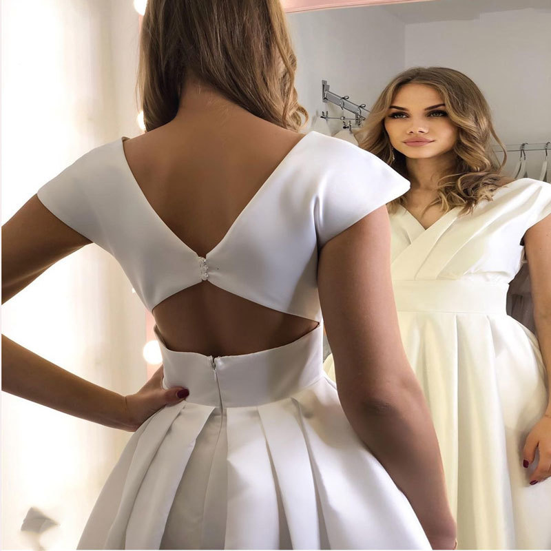 

2021 New Dressed As Bride Posh Satin Wedding Gown Low-sleeve Cleavage Robe Short VHRY, Ivory